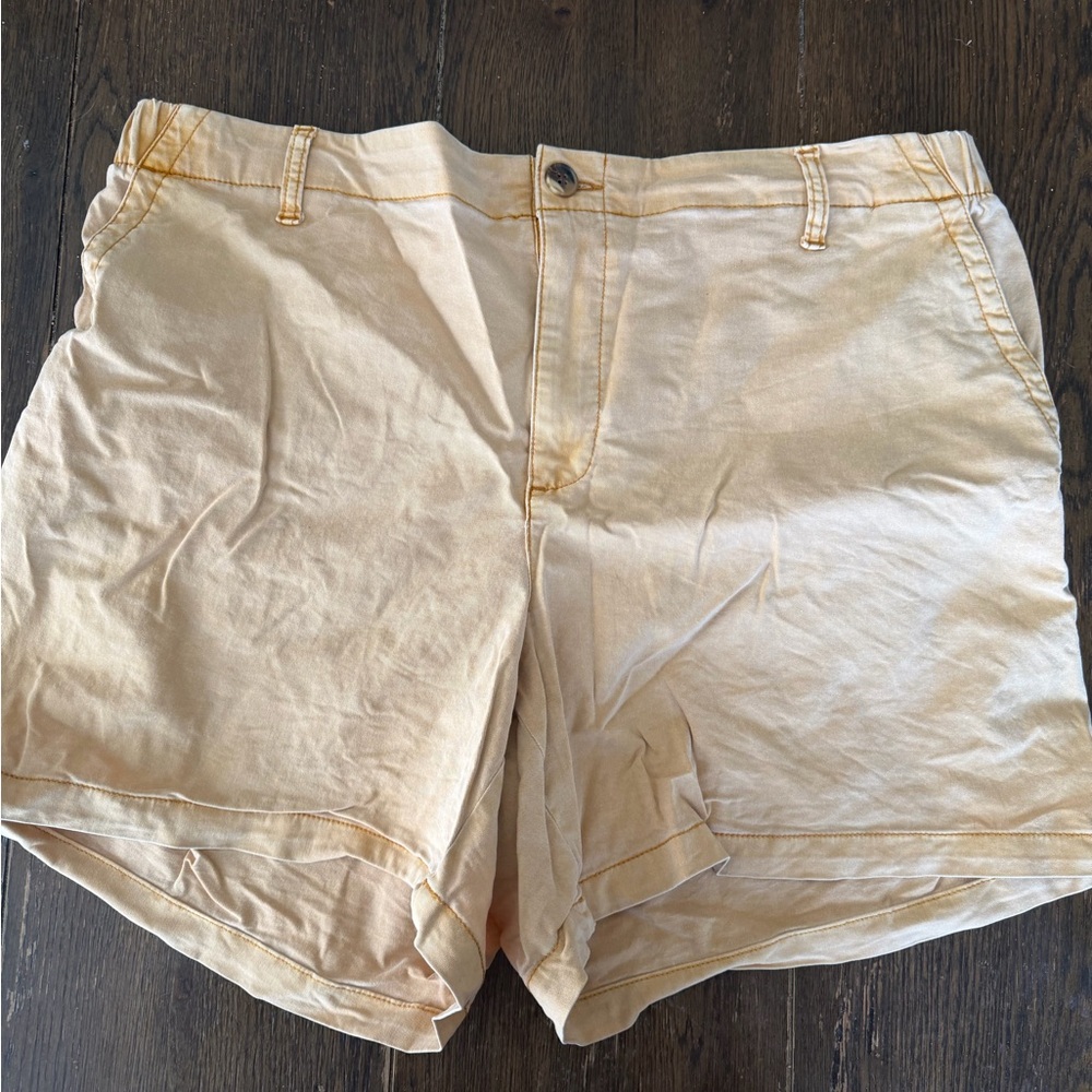 Old Navy Light Peach Athletic Shorts